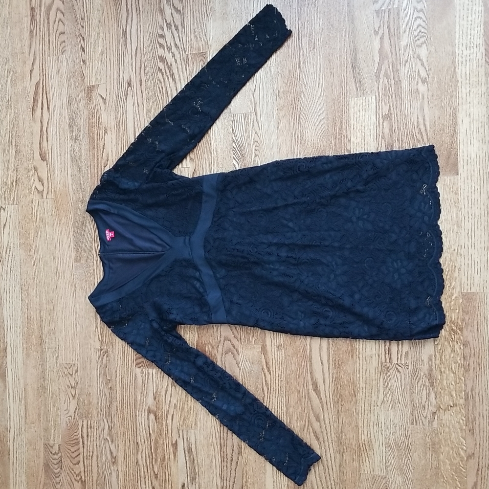 (M) Guess Los Angeles Slim Fit Little Black Lace Dress Long Sleeve Empire Waist